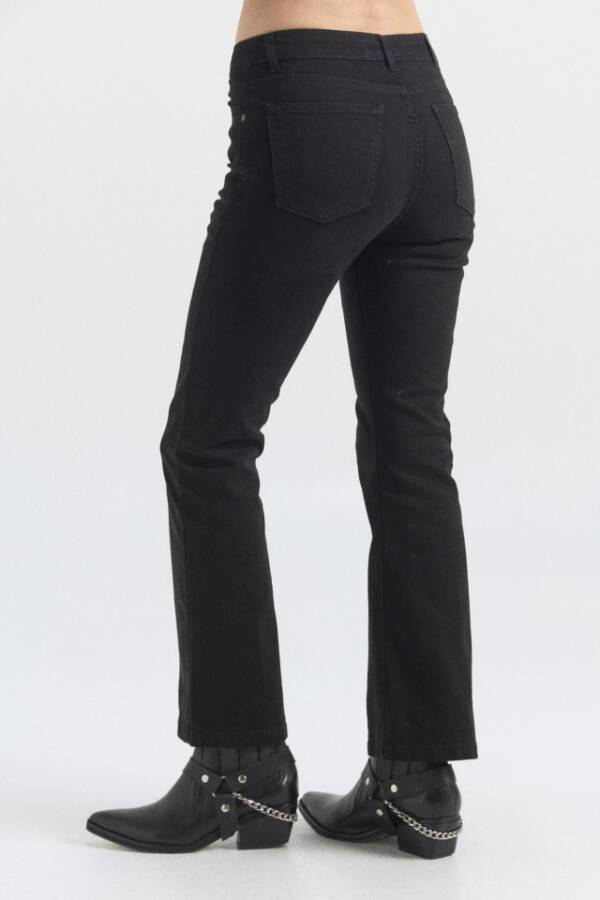 Jeans Moss Black St Marie - Imagen 3