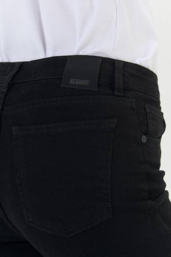 Jeans Moss Black St Marie - Imagen 4